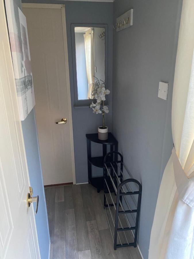 L&G Family Holidays 8 Berth Sealands Familys Only And The Lead Person Must Be Over 30 (Adults Only) Ingoldmells Luaran gambar